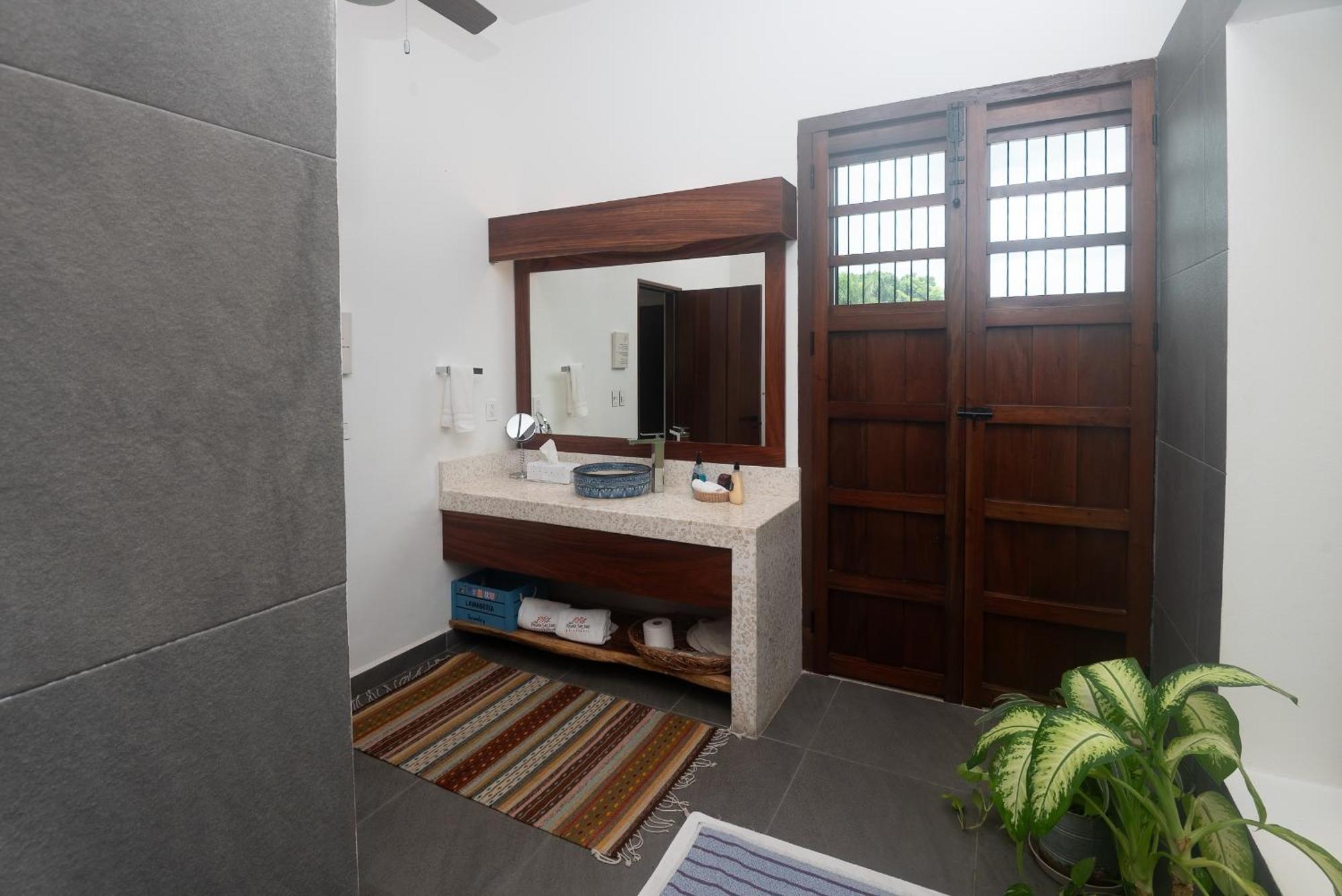 ואיאדוליד Hotel Posada San Juan מראה חיצוני תמונה